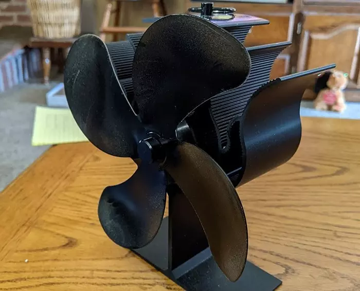 are-wood-stove-fans-worth-it