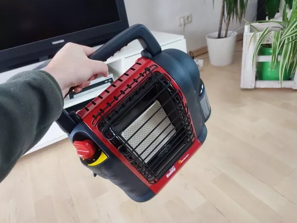 mr heater propane heater tip over