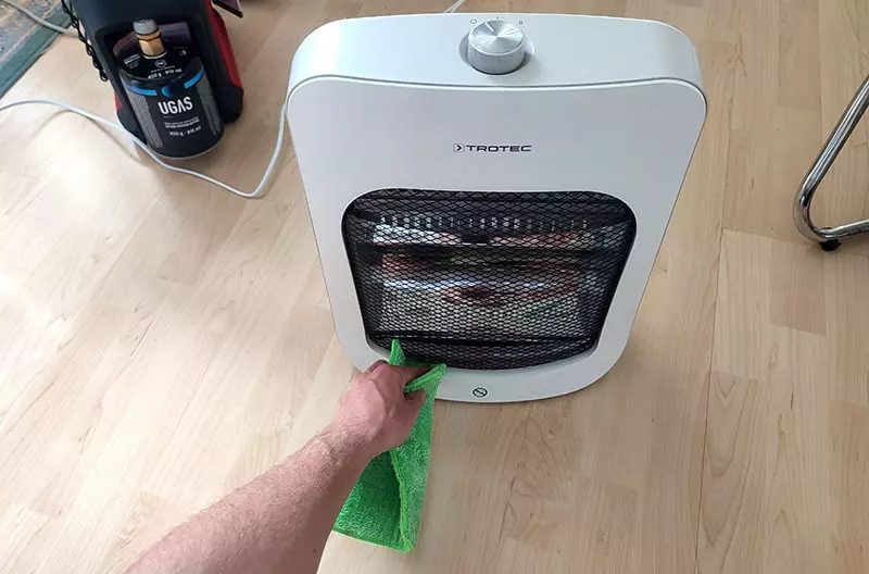 space heater infrared cleaning wet wipe-min