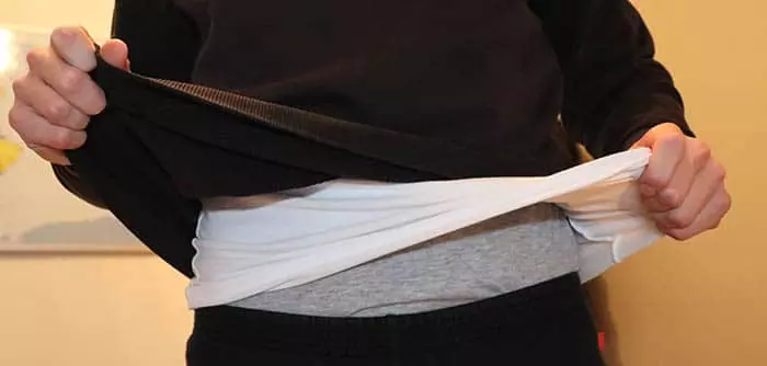 layer up clothes to stay warm while working out