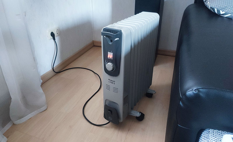 do space heaters save money